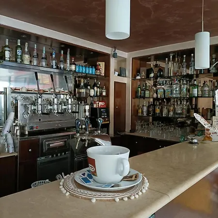 Domus Hera Bed & Breakfast