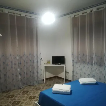 Bed & Breakfast Domus Hera *