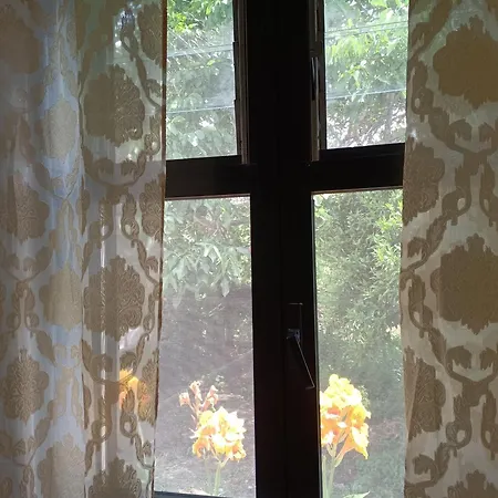 Domus Hera Bed & Breakfast *