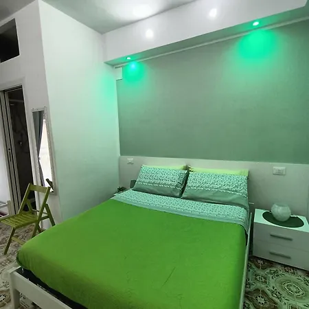 Domus Hera فندق مبيت وإفطار 4*