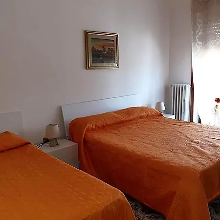 Bed & Breakfast Domus Hera